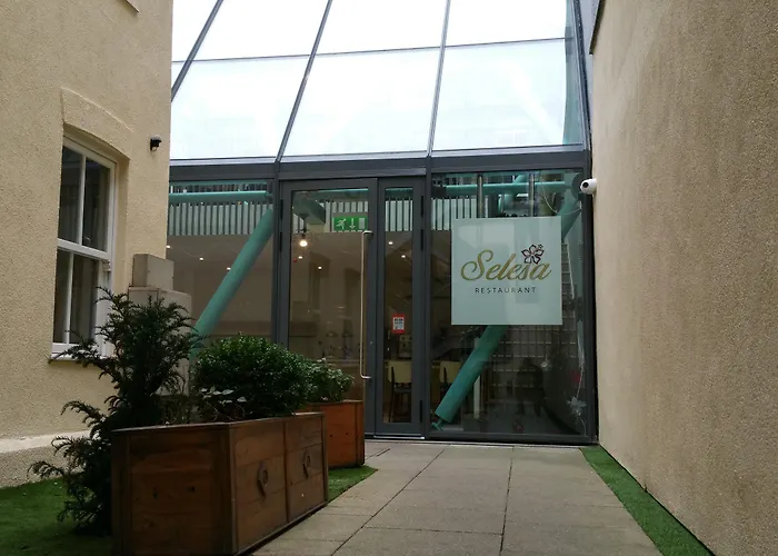 Grand Plaza apartamentos con servicio